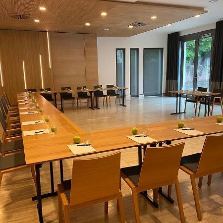 Hotel Zur Schoenen Aussicht Marktheidenfeld Esterno foto