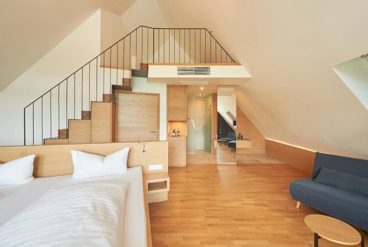 Hotel Zur Schoenen Aussicht Marktheidenfeld Esterno foto