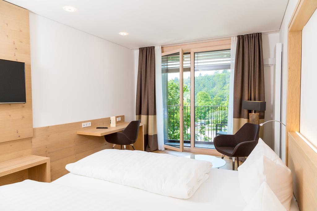 Hotel Zur Schoenen Aussicht Marktheidenfeld Esterno foto